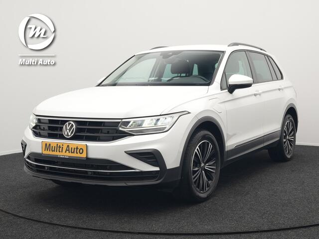 Volkswagen TIGUAN 1.4 TSI eHybrid Plug in Hybrid | PHEV | Trekhaak af Fabriek | Adaptive Cruise | LED | DAB | Navi | Verwarmde Stoelen & Stuur |