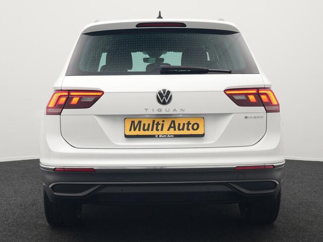 Volkswagen TIGUAN 1.4 TSI eHybrid Plug in Hybrid | PHEV | Trekhaak af Fabriek | Adaptive Cruise | LED | DAB | Navi | Verwarmde Stoelen & Stuur |