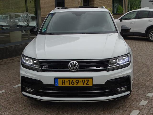 Volkswagen TIGUAN 1.5 TSI HIGHL. BUS R Navi Carplay Clima Cruise Camera