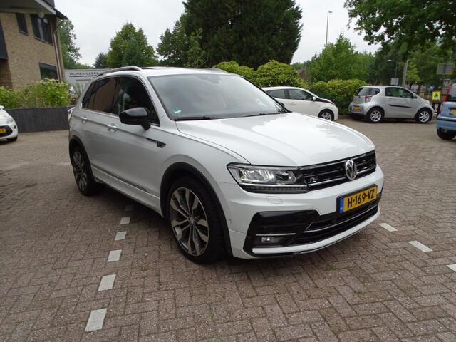 Volkswagen TIGUAN 1.5 TSI HIGHL. BUS R Navi Carplay Clima Cruise Camera