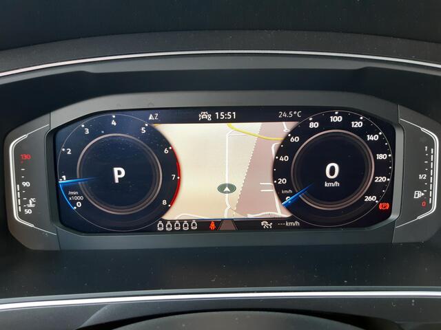Volkswagen TIGUAN Allspace 1.5 TSI Life Business 7-Persoons, Trekhaak,