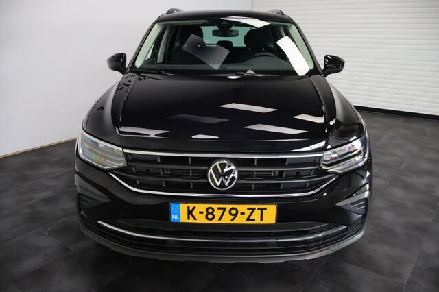Volkswagen TIGUAN 1.5 TSI Elegance | Automaat | Trekhaak | ACC | LED