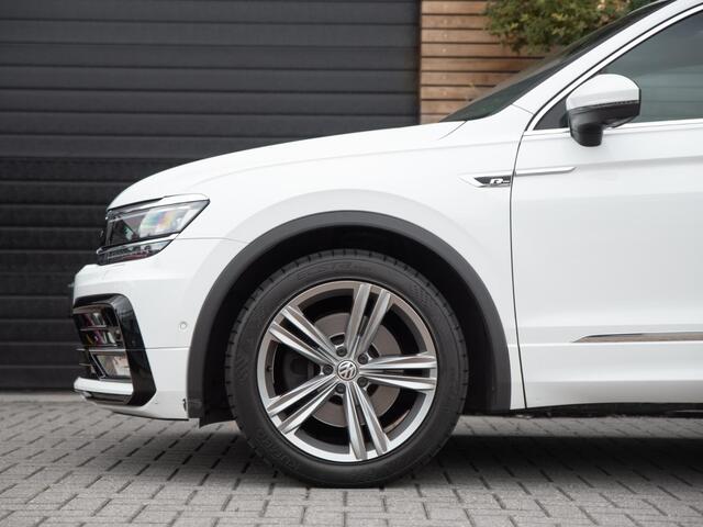 Volkswagen TIGUAN 2.0 TSI 4Motion 3x R-Line Pano ACC Virtual Keyless