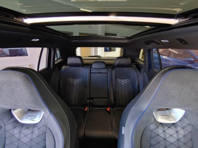 Volkswagen TIGUAN 1.5 TSI R-LINE 272 PK E-HYBRID PANO-DAK/TREKHAAK/DCC/HUD/CAMERA