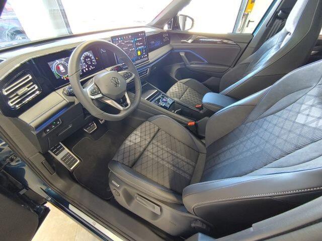 Volkswagen TIGUAN 1.5 TSI R-LINE 272 PK E-HYBRID PANO-DAK/TREKHAAK/DCC/HUD/CAMERA