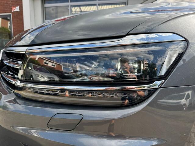 Volkswagen TIGUAN 1.5TSI 150PK DSG Highline Virtual 360 Camera ACC HUD Navi