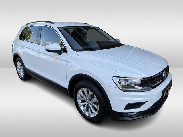 Volkswagen TIGUAN 1.5 TSI ACT Highline | Cruise control adaptief | voorstoelen verwarmd | navigatie |