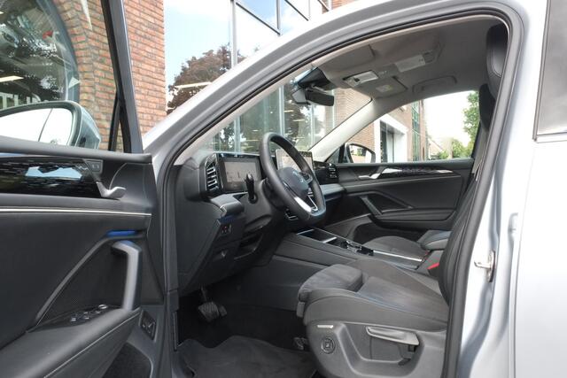 Volkswagen TIGUAN 1.5 eHybrid Life Edition Trekhaak, 360° Camera, Comfortstoelen, Massage