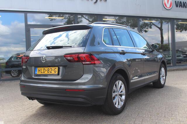 Volkswagen TIGUAN 1.5 TSI ACT Comfortline Business