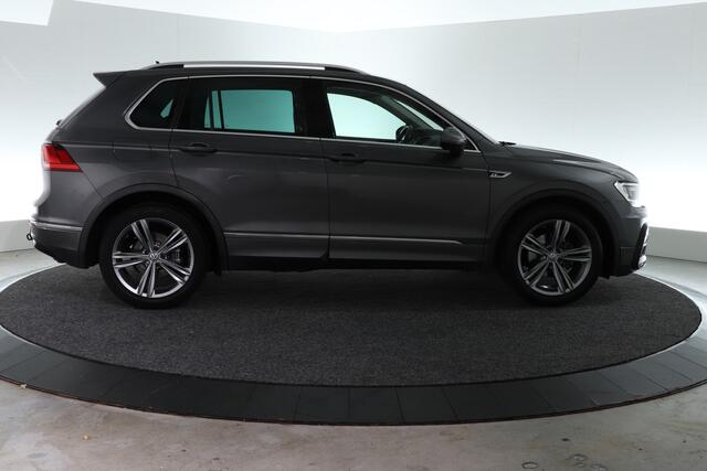 Volkswagen TIGUAN 1.4 TSI ACT Comfortline Business R-Line | TREKHAAK 1800kg | 150PK | STOEL-STUUR VERW. |
