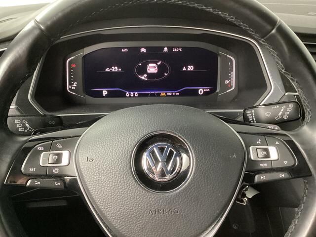 Volkswagen TIGUAN 1.5 TSI ACT Highline Business R | DSG | Black style | Panoramadak | 20'' suzuka |*