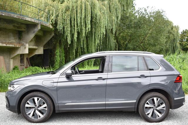 Volkswagen TIGUAN 245PK DSG eHybrid ELEGANCE VIRTUAL/NAVI/IQ-LIGHT