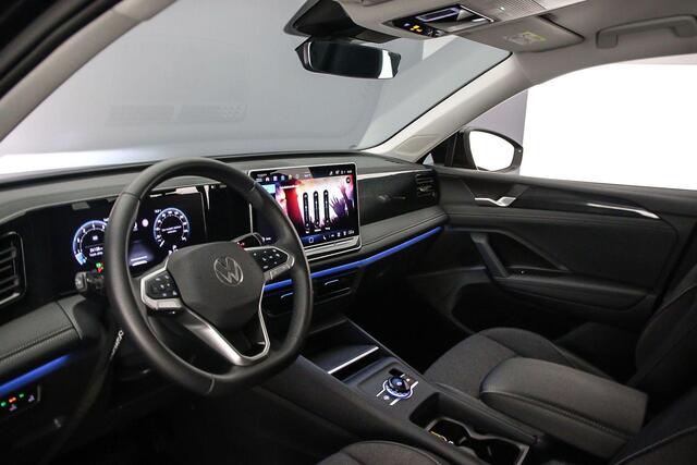 Volkswagen TIGUAN Life Edition 1.5 eTSI 150pk DSG Automaat Trekhaak, Adaptive cruise control, 360 camera, Elektrische achterklep, Achteruitrijcamera, Navigatie, LED koplampen