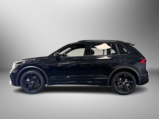 Volkswagen TIGUAN 1.4 245pk TSI eHybrid R-Line Business+ Business+Black Style | Parkeersensoren voor en achter | Velgen 'Valencia', 19 inch lichtmetaal in zwart