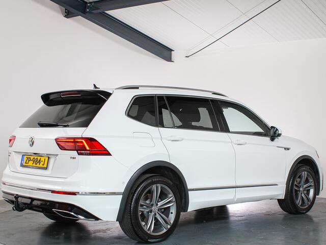 Volkswagen TIGUAN Allspace 1.5 TSI Highline R-line, 7-Persoons, Trekhaak draaibaar, ACC, Panoramadak, Virtual Cockpit, Apple Carplay/Android Auto