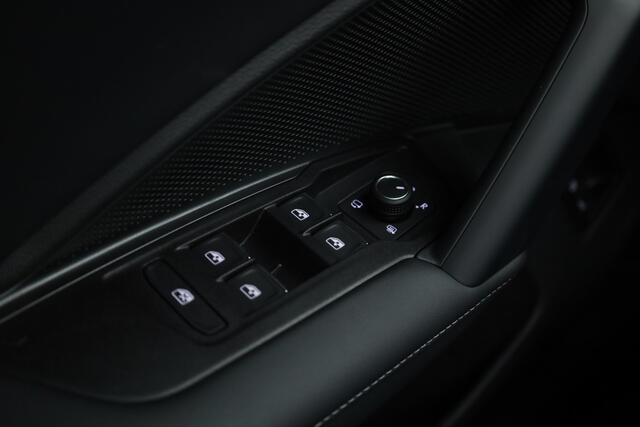 Volkswagen TIGUAN 1.5 eHybrid R-Line Black Style 272pk | Pano | 360cam | Elek. Trekhaak | Massage | Stoel- Stuurverw. | Adapt. Cruise