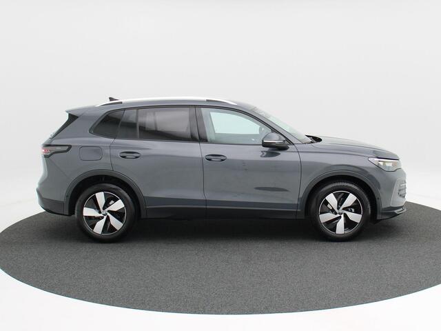 Volkswagen TIGUAN 1.5 eTSi Life Edition 130 Pk | Trekhaak | Full LED | Camera | Sensoren | Elektrische Achterklep | Adaptive Cruise | 18 Inch | 2.609 Km!!
