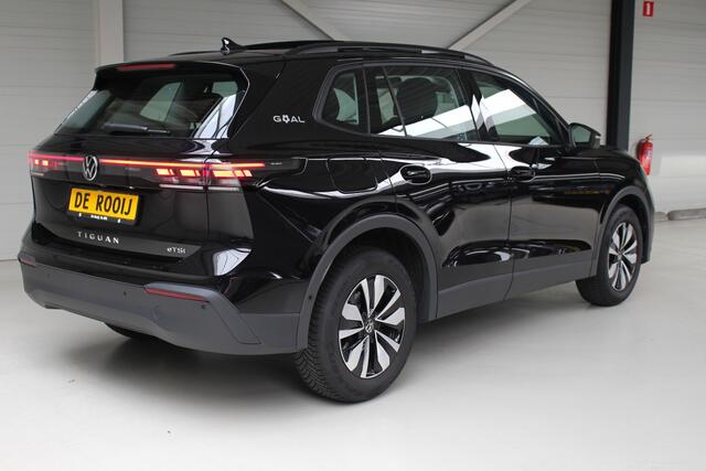 Volkswagen TIGUAN 1.5 eTSI Life Edition DSG Panoramadak | IQ-Light | Navigatie | Trekhaak | Standkachel