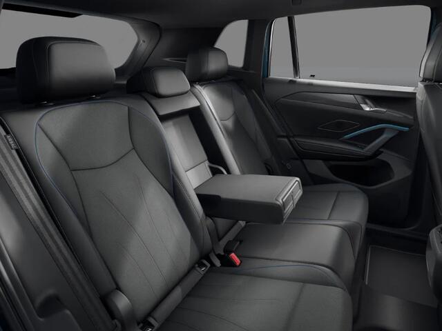 Volkswagen TIGUAN R-Line Edition 1.5 eHybrid 204 pk 6 versn. DSG · Black Style Pakket · Comfort Pakket · Trekhaak inklapbaar, met elektrische ontgrendeling, incl. aanhangermanoeuvreerhulp Trailer Assist ·
