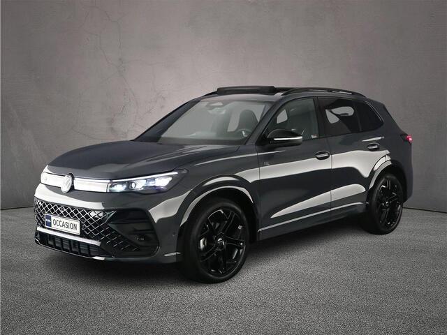 Volkswagen TIGUAN R-Line Edition 1.5 eTSI 150pk DSG Automaat Trekhaak, Panoramadak, Harman Kardon audio, Adaptive cruise control, Elektrische achterklep, LED matrix koplampen