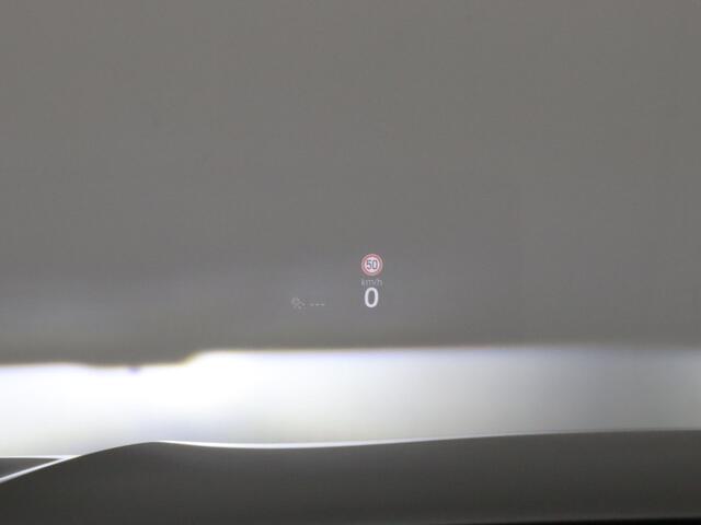 Volkswagen TIGUAN 150pk eTSI R-Line Edition Automaat Head-Up | Camera | Adapt. Cruise | Parkeersens. v+a | Stoel-/stuurverw. | Panoramadak