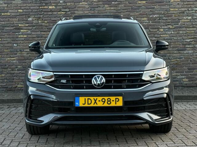 Volkswagen TIGUAN 1.4 TSI eHybrid R-LINE Black Style Panodak Trekhaak Leer 360 Camera