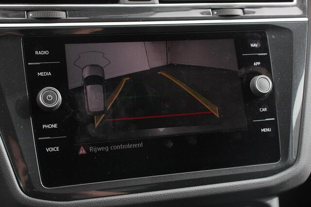 Volkswagen TIGUAN 1.5 TSI DSG ACT Highline Team Volkswagen Tiguan 1.5 TSI ACT Highline | Navigatie | Adaptive Cruise Control | Stoel/Stuurverwarming | Elektrische Trekhaak | Virtual Cockpit |