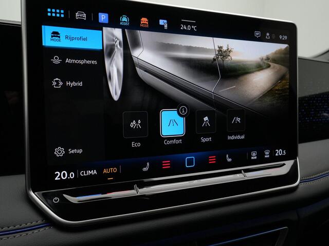 Volkswagen TIGUAN 1.5 eHybrid 204 pk DSG R-Line Edition | Panoramadak | Stoel-/stuurverwarming | Standkachel | Park Assist | Side Assist | ErgoActive bestuurdersstoel | 20 inch