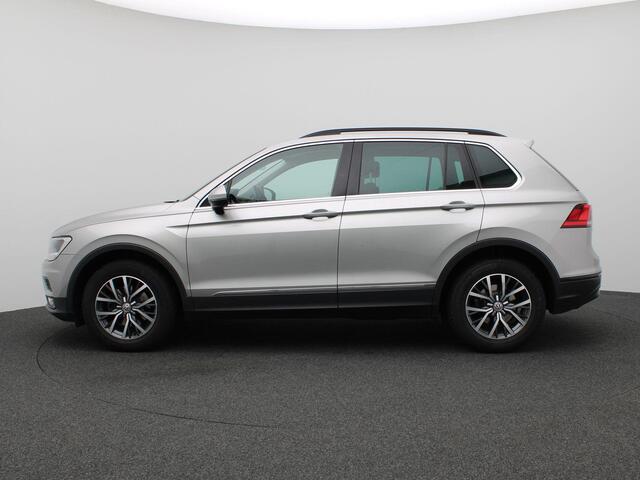 Volkswagen TIGUAN 1.4 TSI ACT Highline 150PK DSG Trekhaak, elektrische inklapbare spiegels, Stoelverwarming, Navi, Apple Carplay/Android Auto, 17" LM Velgen