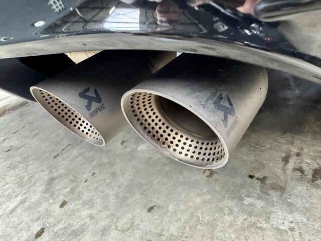 Volkswagen TIGUAN 2.0 TSI R 75 Edition 4Motion PANO-H&K-AKRA-HUD