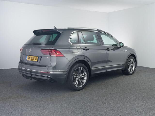 Volkswagen TIGUAN 1.4 TSI ACT Highline R-line | Matrix | Pano | Trekhaak | Virtual