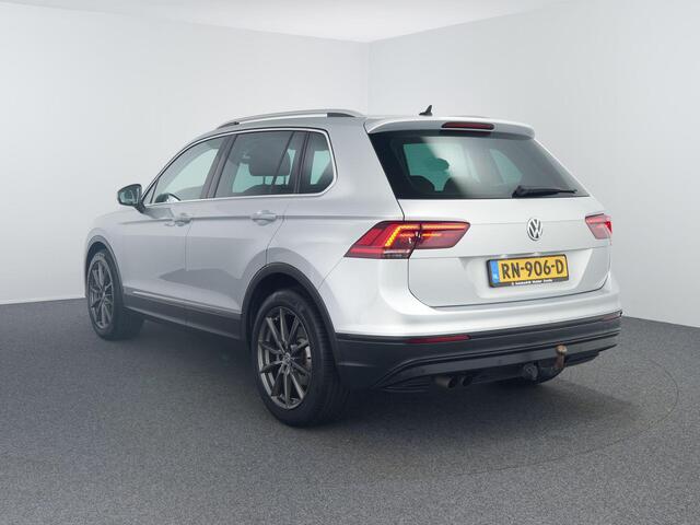 Volkswagen TIGUAN 1.4 TSI Comfortline Business | ACC | Carplay | Trekhaak |