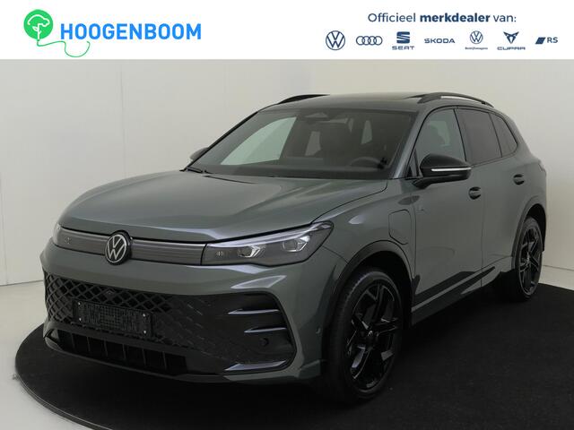 Volkswagen TIGUAN R-Line Edition - eHybrid | 'App-Connect' draadloze smartphone integratie | Automatische afstandsregeling (Adaptive Cruise Control) | Black Style Pakket