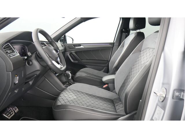 Volkswagen TIGUAN Allspace 1.5 TSI R-Line Business 7p. Black Style | LED Matrix | Camera | wegkl. trekhaak