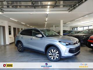volkswagen-tiguan-1.5-etsi-dsg-life