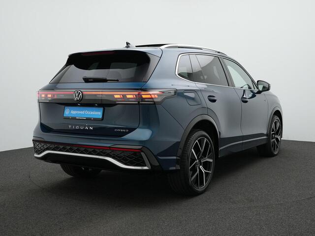 Volkswagen TIGUAN 1.5 eHybrid 204 pk DSG R-Line Edition | Panoramadak | Stoel-/stuurverwarming | Park Assist Plus | Side Assist | Carplay | ergoActive Sportstoelen | 20 inch