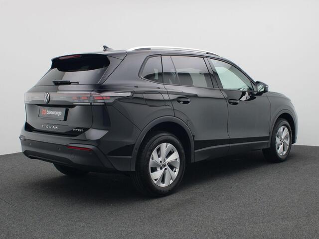 Volkswagen TIGUAN 1.5 eHybrid Life Edition 204PK DSG Trekhaak, Achteruitrijcamera, Navi via Apple Carplay/Android Auto, Keyless, Side Assist, Stoel-Stuurverwarming, Elektr. Achterklep, 17" LM Velgen