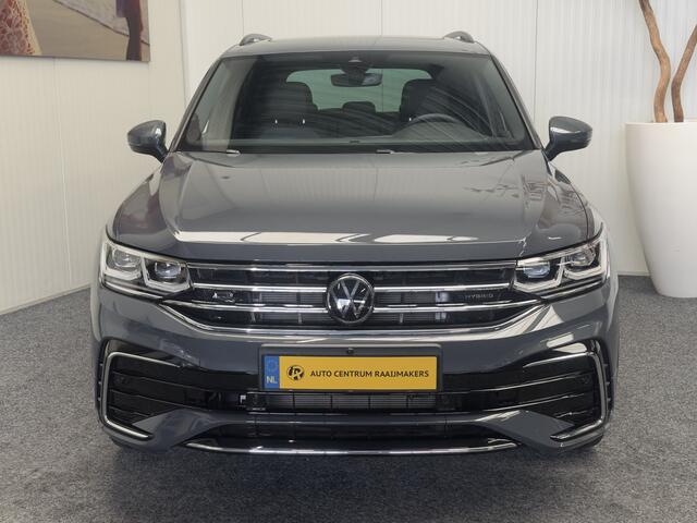 Volkswagen TIGUAN 1.5 eHybrid R-Line VOL !! NIEUWSTAAT !!! PANORAMADAK 360 CAMERA NAVIGATIE ADAPTIVE CRUISE CONTROL CLIMATE CONTROL APPLE CARPLAY/ANDROID RIJSTROOKSENSOREN DODEHOEKSENSOREN PDC ZEER MOOI !! 3010