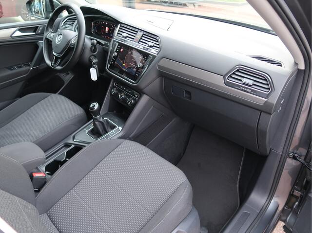 Volkswagen TIGUAN Allspace 1.5 TSI Comfortline Business 7 Pers. | Trekhaak |