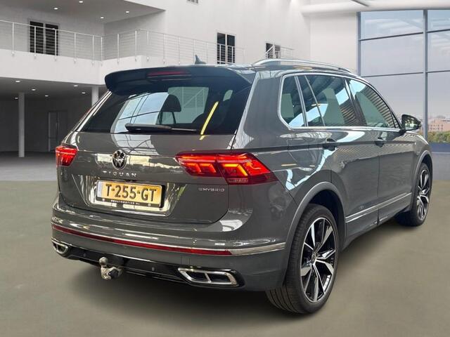 Volkswagen TIGUAN 1.4 TSI eHybrid R-Line Business+ 20"/Panoramadak/Trekhaak/Leder + memory/Elektrische klep/Dodehoek/Stuur + stoelverwarming/IQ LightS/Adaptieve cruise
