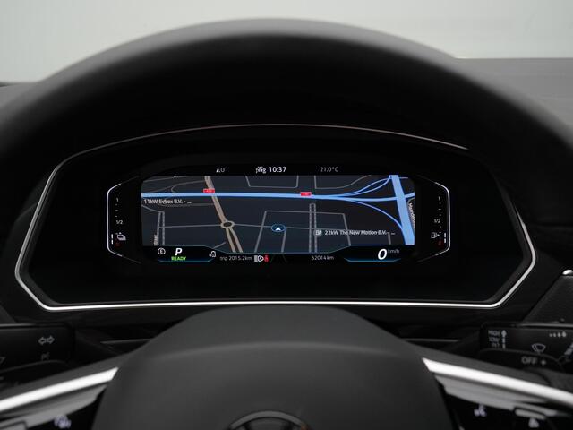 Volkswagen TIGUAN 1.4 TSI 245 pk DSG eHybrid R-Line Business+ | Panoramadak | Trekhaak | Leder | Geheugenstoelen | Rondomzicht camera | IQ Light | Stuur-/achterbankverwarming