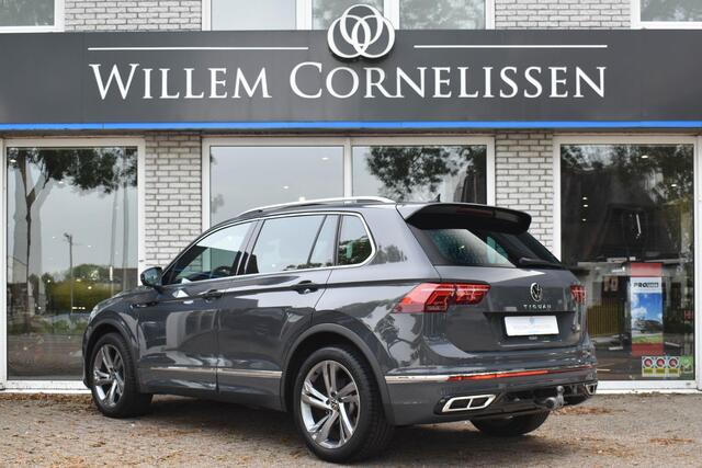 Volkswagen TIGUAN 1.5 TSI R-Line Business+ Pano Trekhaak IQ Light