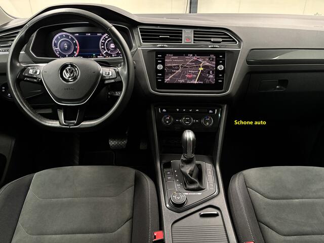 Volkswagen TIGUAN 1.4 TSI 4Motion Highline NIEUWSTAAT !! | 18" Lichtmetalen velgen 'Kingston' | Achteropkomend verkeer waarschuwing | Airco (automatisch)