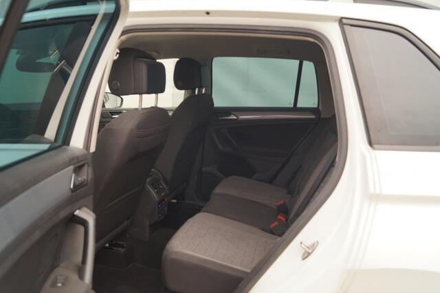 Volkswagen TIGUAN 1.4 TSI DSG eHybrid Plug-in Life Edition -NAVI-ECC-