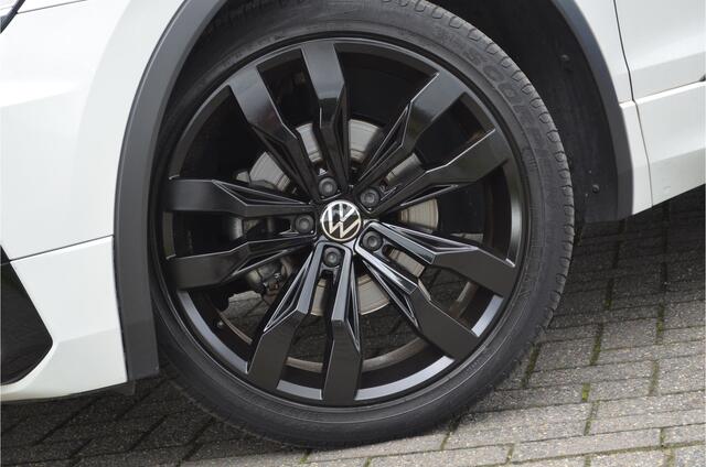 Volkswagen TIGUAN 1.5 TSI ACT Highline Business R-line Pano | Parelmoer wit | Virtual cockpit | Carplay | 20'' LMV zwart | LED koplampen | Stoelverarming | Alcantara