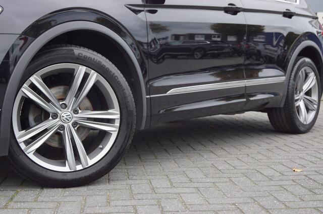 Volkswagen TIGUAN 1.4 TSI DSG R-Line 150pk / Panodak / Trekhaak wegklb. / 19 Inch LM / Navi / ACC/ Led