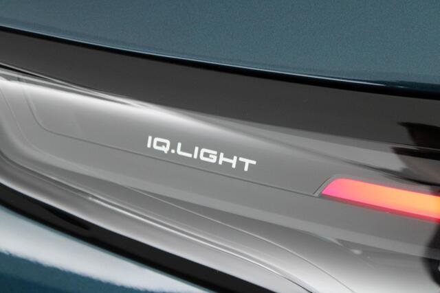 Volkswagen TIGUAN 1.5 204pk eHybrid R-Line Business Panoramadak Trekhaak 360Camera Massage Carplay