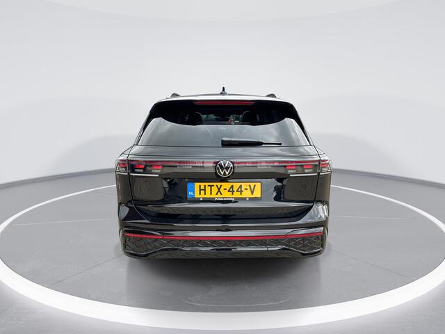 Volkswagen TIGUAN 1.5 204pk DSG eHybrid R-Line Edition · Panoramadak · Elek. Trekhaak · 360 Camera · Massage · Elek. Achterklep · Matrix LED · 20'' Inch · Garantie t/m 02-07-2029 of 100.000km