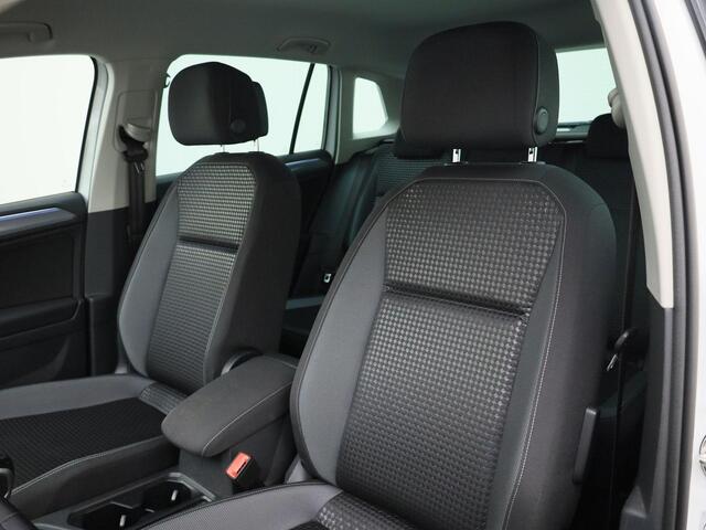 Volkswagen TIGUAN 1.5TSI/150PK Life Active · Camera · Navigatie · Trekhaak · Stoel-& stuurverwarming · Garantie tot mei 2026 of 100000km