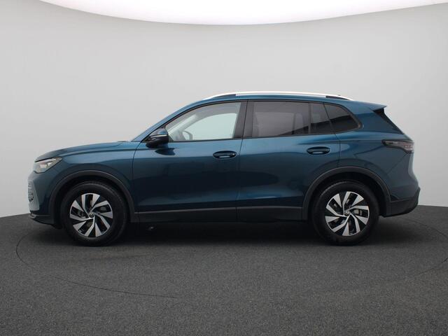 Volkswagen TIGUAN 1.5 eTSI Life Edition 150PK DSG Trekhaak, Matrix-LED, Keyless, Side Assist, Elektr. Achterklep, Alarm, Adaptieve Cruise Controle, Stoel-Stuurverwarming, Side Assist, Keyless, 17" LM Velgen